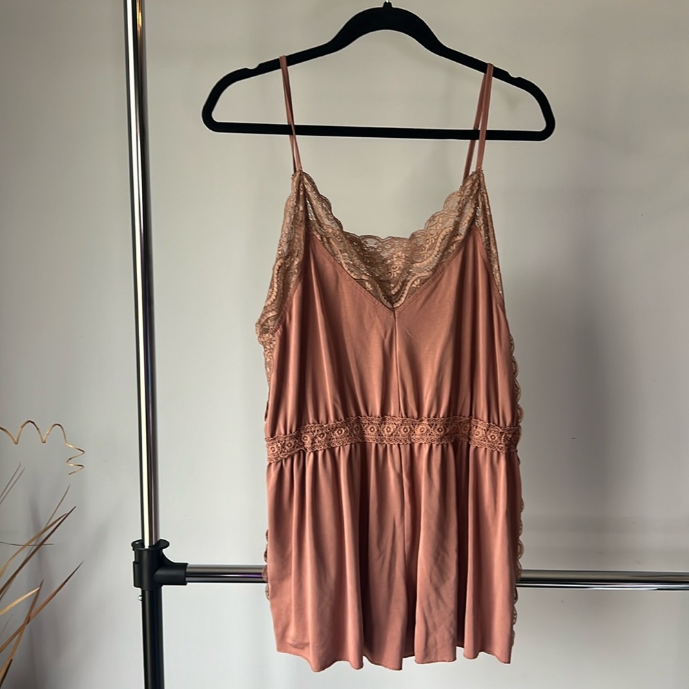 🤍 P.O.L Romper